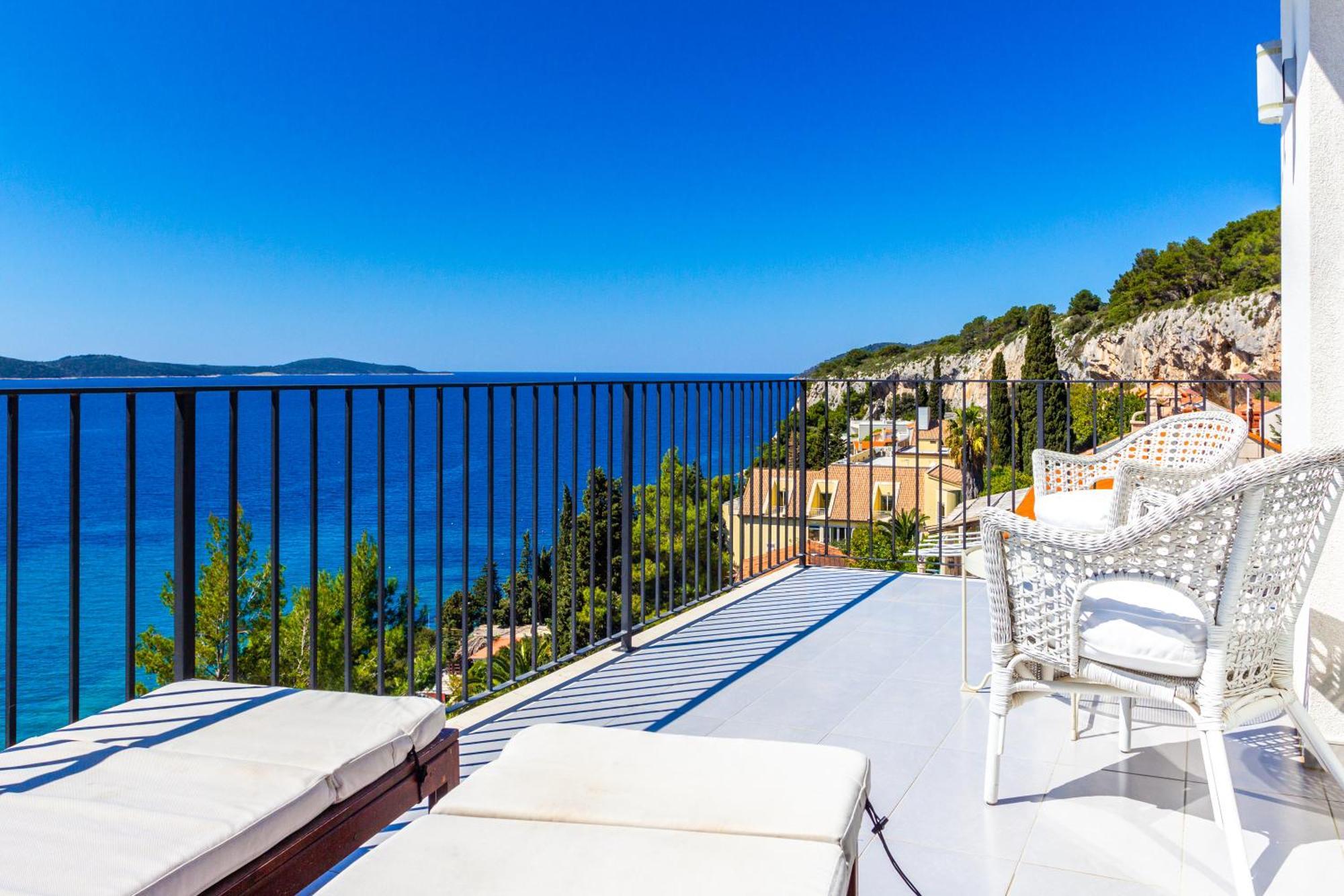Blue Bay Residence Хвар Екстериор снимка