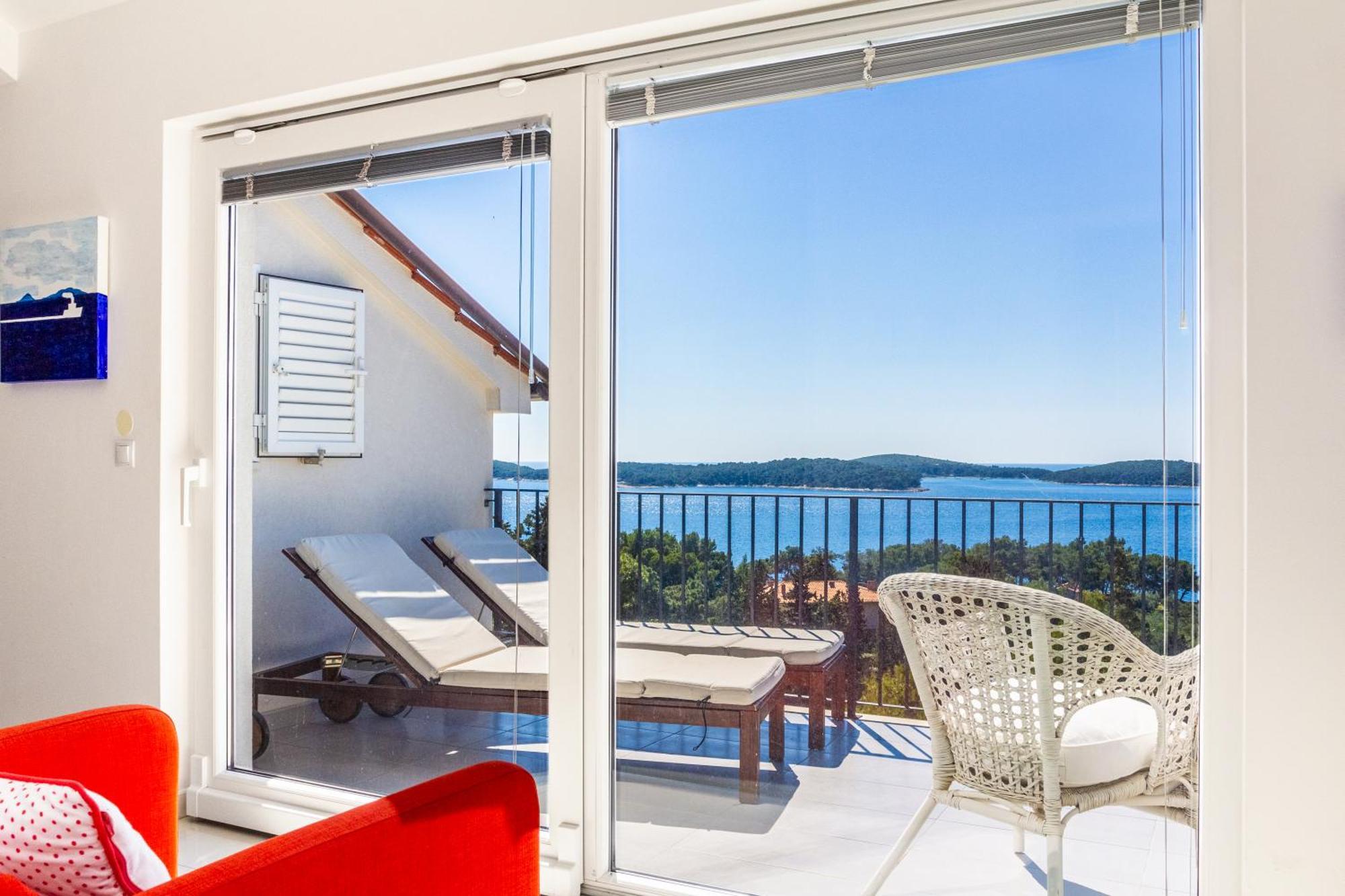 Blue Bay Residence Хвар Екстериор снимка
